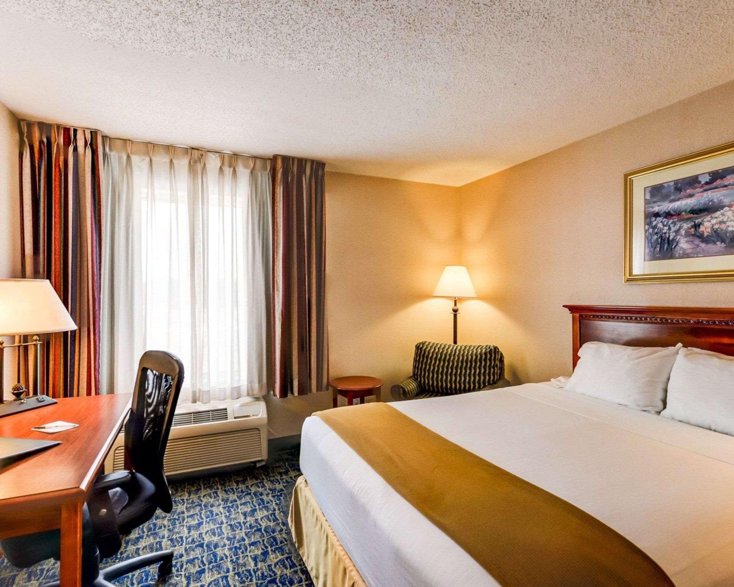 Quality Inn Spring Mills - Martinsburg North Exteriér fotografie