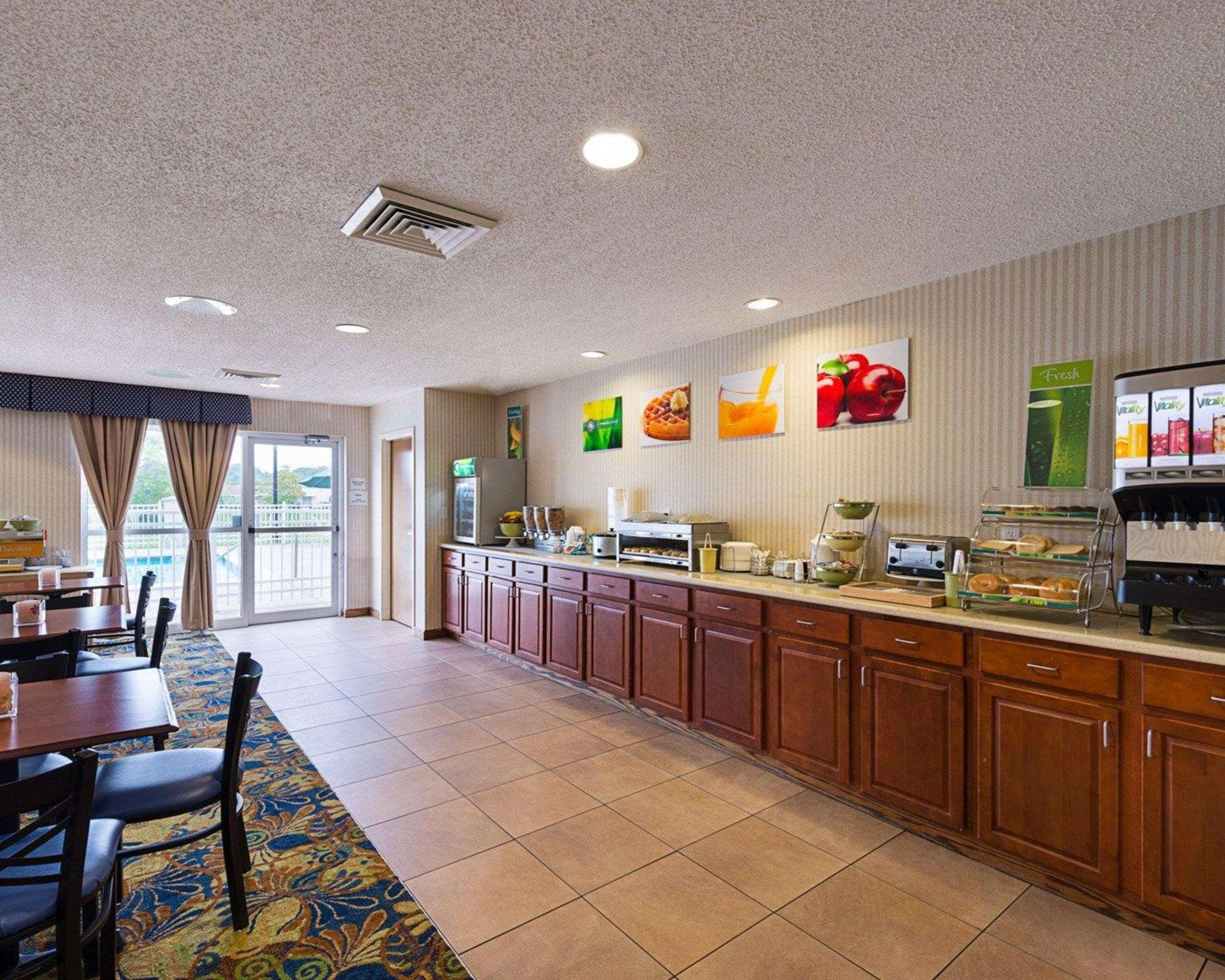 Quality Inn Spring Mills - Martinsburg North Exteriér fotografie